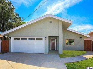 10316 Lorne St, Sun Valley, CA 91352