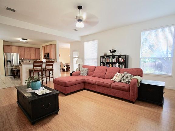 4th image of 222 Lairds Dr