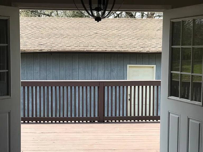 125 Kristen Ct — Photo 2
