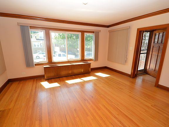 2nd image of 3323 N Neenah Ave