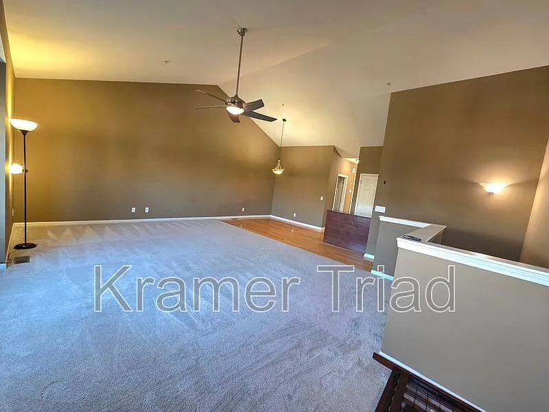 2 bed, 2.0 bath, 1272 sqft, $2,250 — Photo 4
