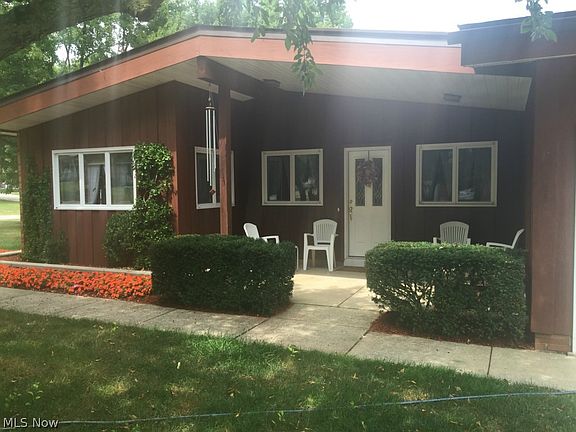 2nd image of 138 Robin Hood Dr