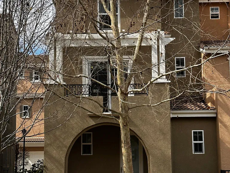 216 Hockney Ave — Photo 16