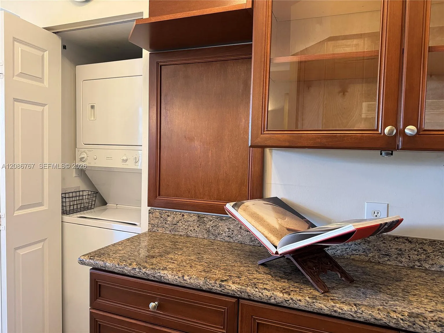The Grande Condo — Photo 4