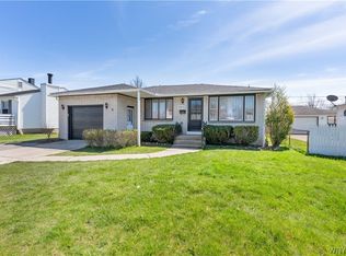 225 Le Havre Dr, Buffalo, NY 14227