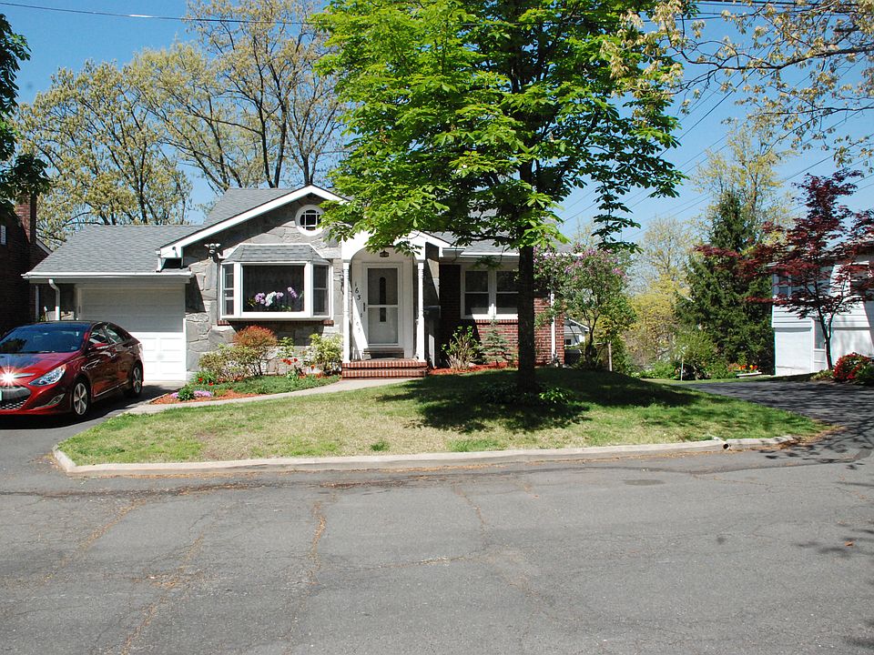 1st image of 163-165 Belmohr St