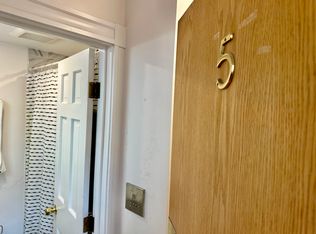 90A W Cedar St #5, Boston, MA 02114