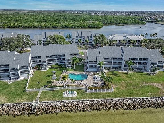 2nd image of 803 BAHIA DEL SOL DRIVE #B