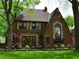 3345 Daleford Rd, Shaker Heights, OH 44120