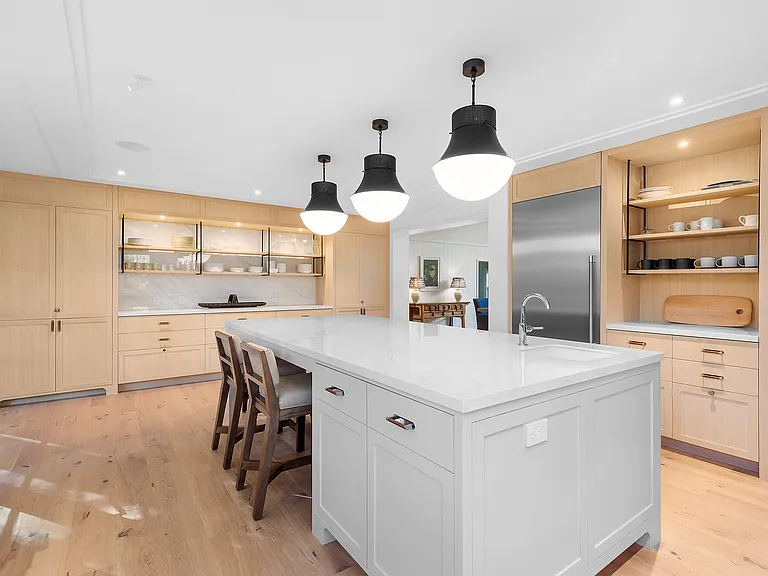 342 Wainscott Harbor Rd — Photo 5