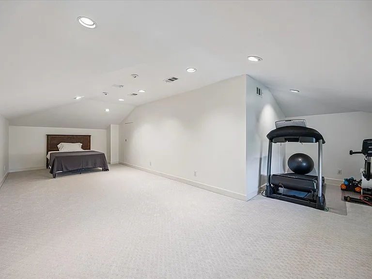 2368 Timber Ln — Photo 37