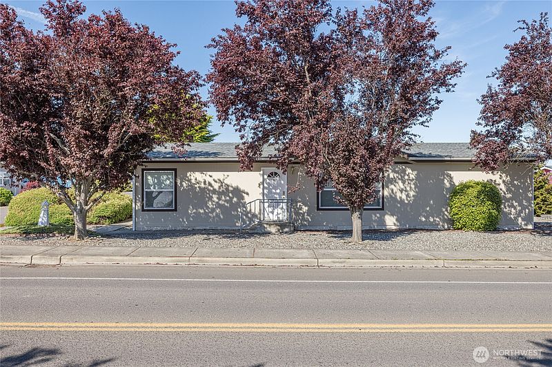 3rd image of 541 N 7th