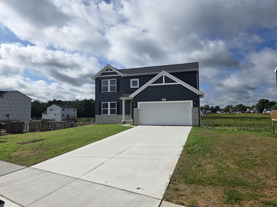 1st image of 3230 Postern Dr SE