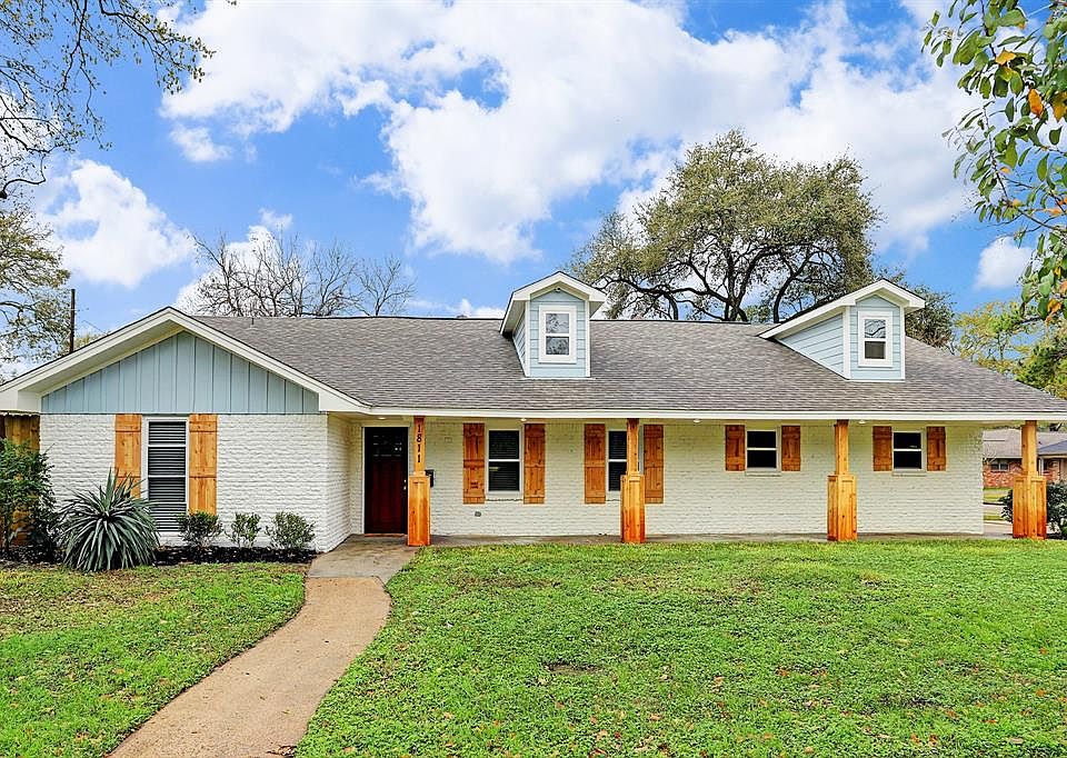 1st image of 1811 Shadowdale Dr
