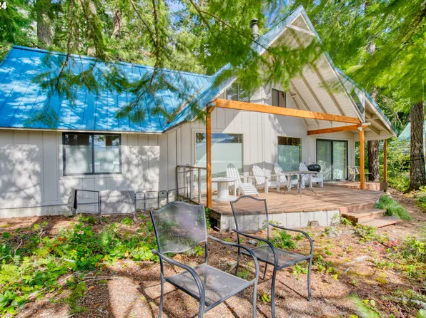 Cabin 16 Northwoods, Cougar, WA 98616