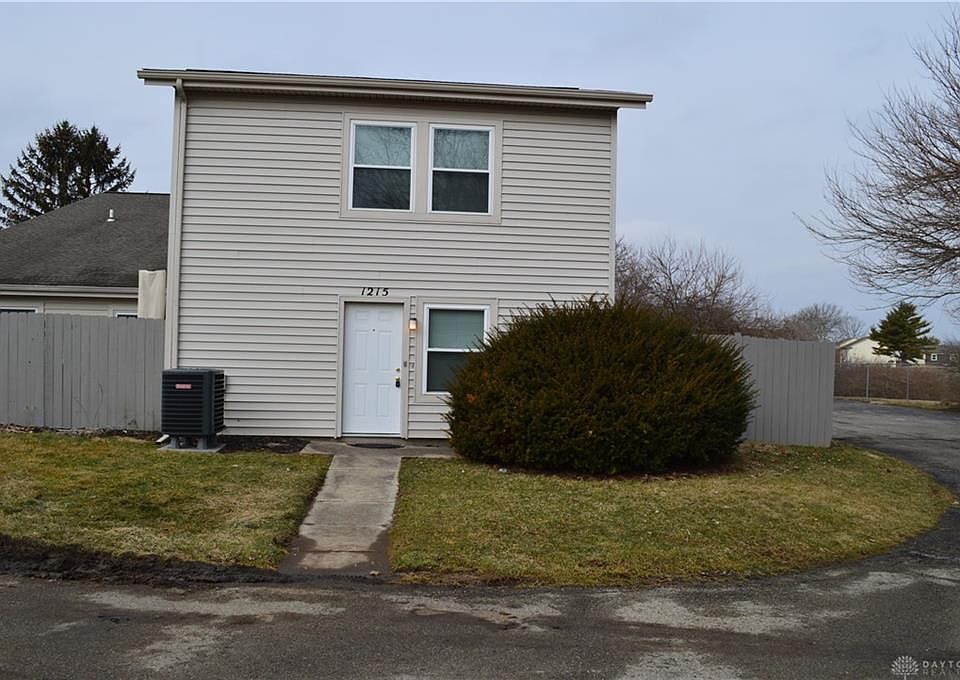 1st image of 1215 Robbins Run Ct