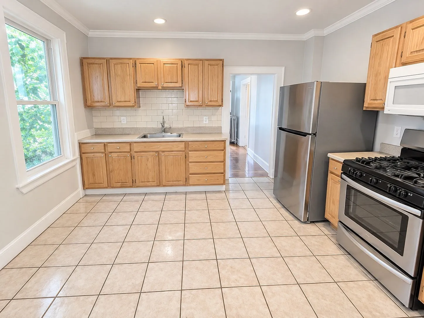 2 bed, 1.0 bath, 900 sqft, $2,650 — Photo 1