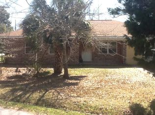 109 Pine St, Waveland, MS 39576