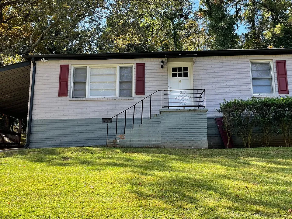 1437 Cobb Branch Dr