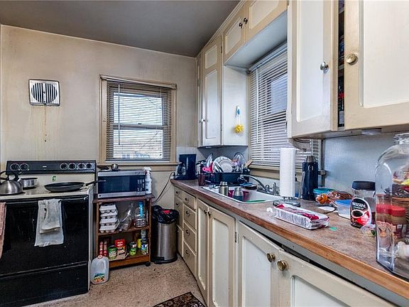 4th image of 207 N 20th St