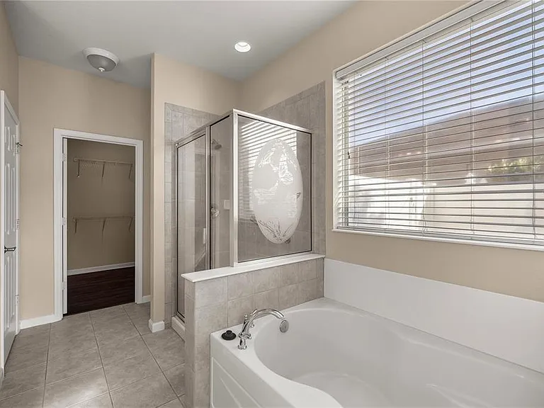 4073 SW 47th Ct — Photo 17