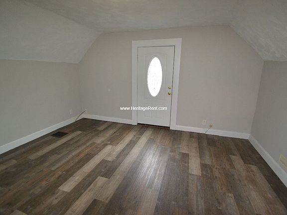 5th image of 987 Cleveland Ave #3