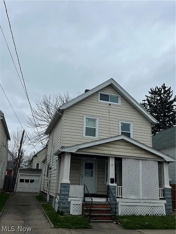 3634 W 47th St photo 1