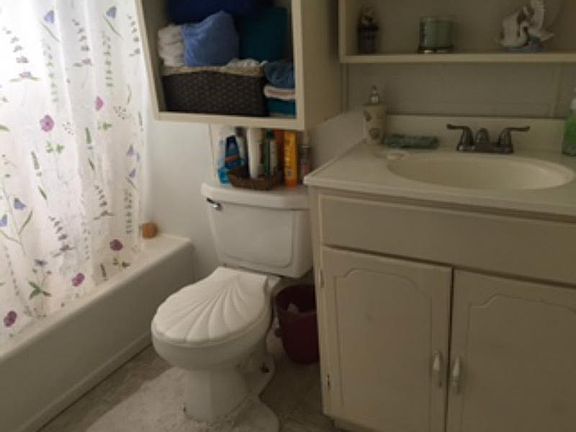 4th image of 4900 River Ln