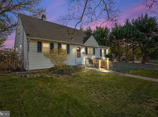 2396 Yardville Hamilton Square Road, Hamilton, NJ 08690