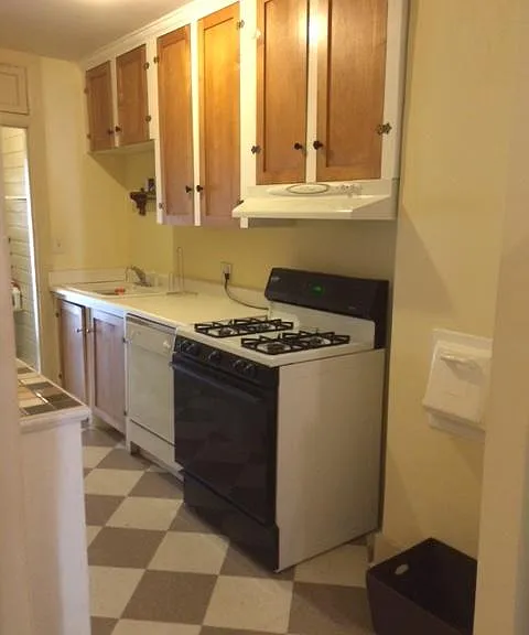 512 NW 20th St — Photo 8
