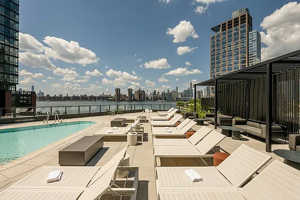 Rented by Brookfield (Funnel) | media 19