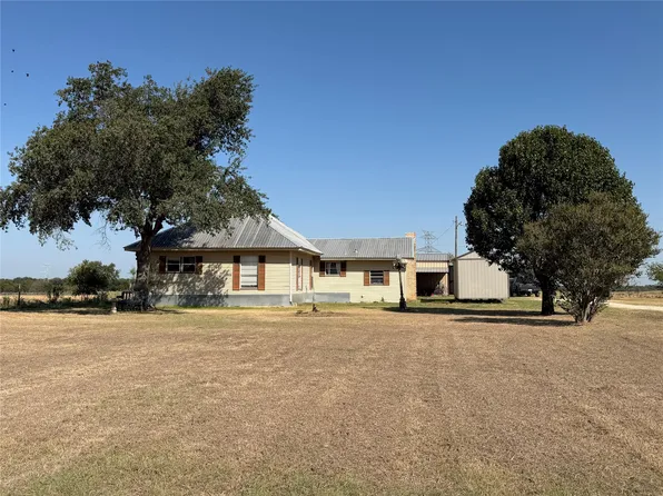 140 County Road 147, Groesbeck, TX 76642