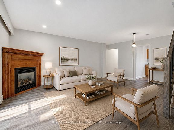 2nd image of 162 Jansen Ave #25