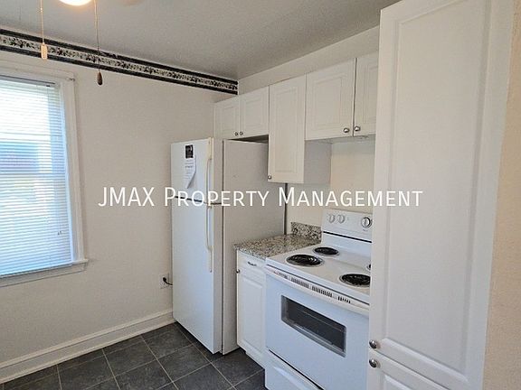 5th image of 1672 Brandon Ave SW #B