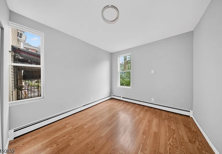 231 Clark Pl #1 — Photo 9