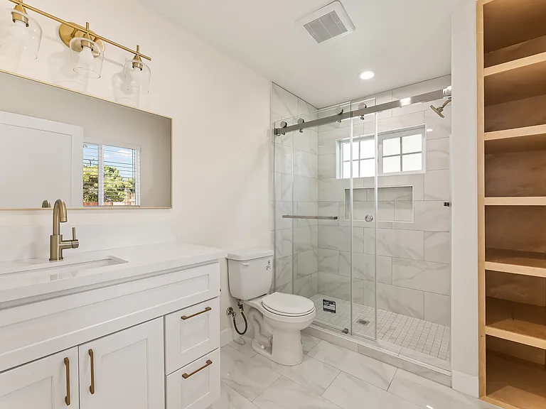 9716 Felton Ave — Photo 20