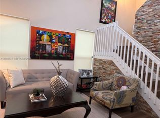 Kendall Commons Residenti, Palmetto Bay, FL 33196