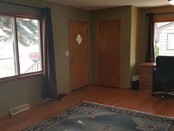 3rd image of 1314 20th Ave S