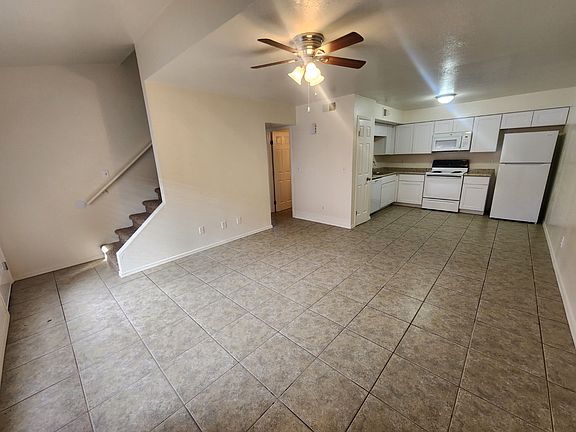 4th image of 6164 E Greenway St APT 4