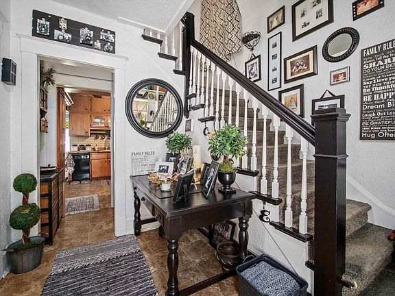 Inviting Foyer