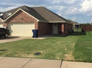 512 Harris St, Gunter, TX 75058