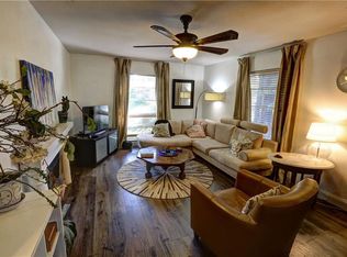 2204 Fair Oaks Dr, Austin, TX 78745