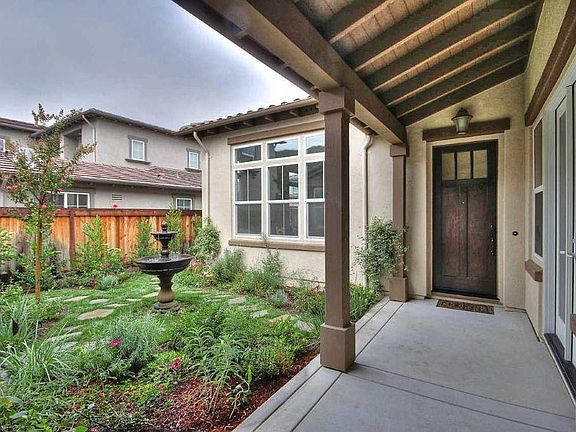 2nd image of 2835 Taymouth Way