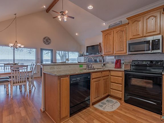 5th image of 12763 Honeysuckle Cir