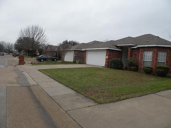 4th image of 423 Wesley Ln