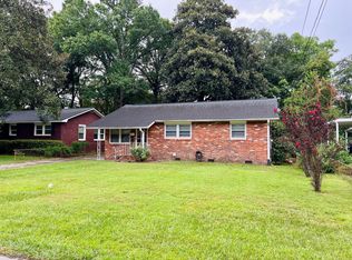 1143 Camden St, North Charleston, SC 29405