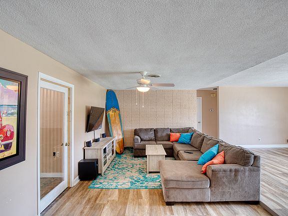 5th image of 117 Ocean Grove Dr