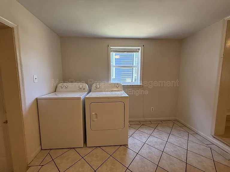 1414 Princess Anne St — Photo 15