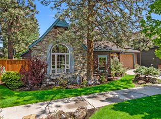 61256 Gorge View St, Bend, OR 97702