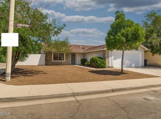 2319 Landsford St, Lancaster, CA 93535